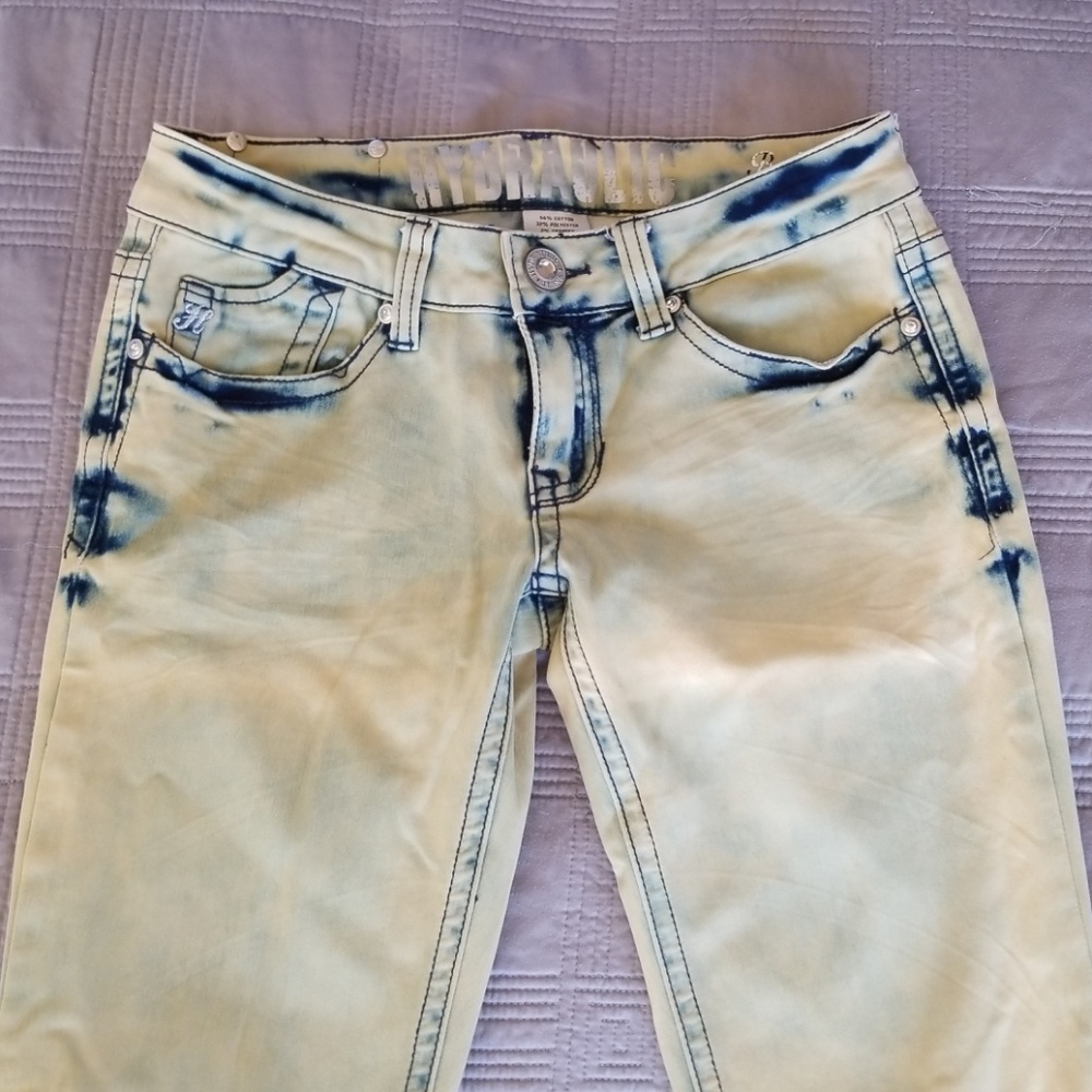 Hydraulic jeans